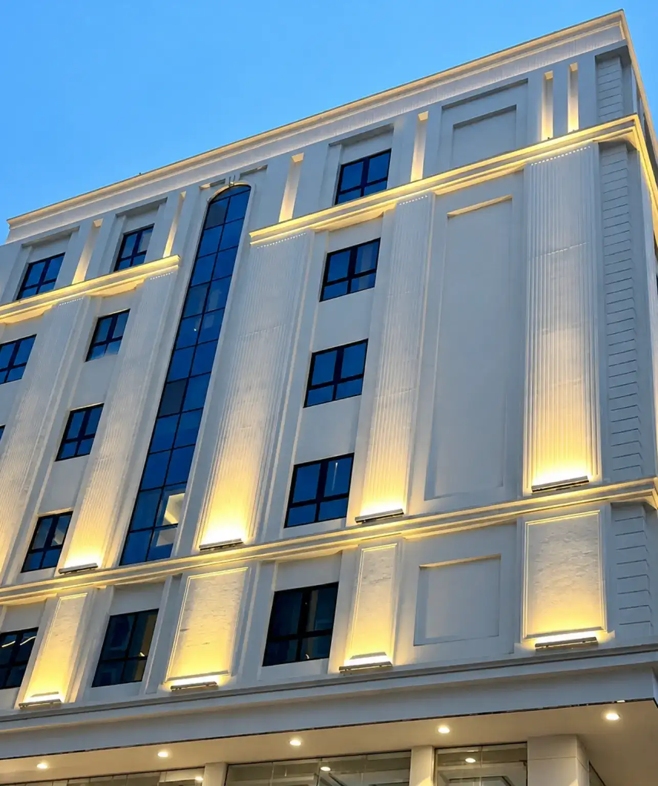 SAS Central street frontage