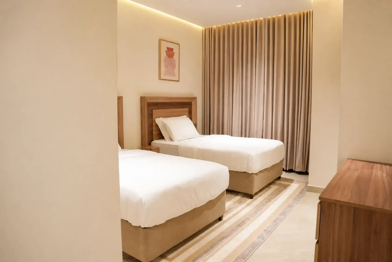 twin bedroom detail